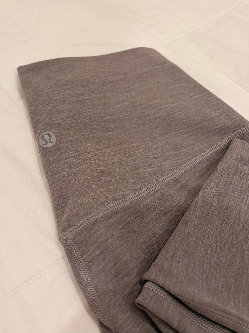 Lululemon Align High Rise 28" - Picture 2 of 8